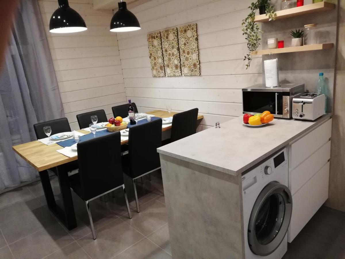 Ammatour Apartments Uro Eksteriør billede